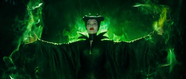 Maleficent-Dream-Movie-Trailer