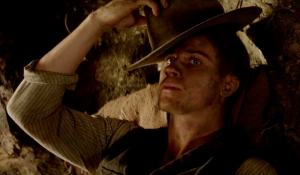 garrett-hedlund-in-pan-movie-2