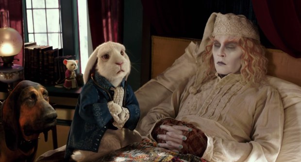 alice-through-looking-glass-trailer-2