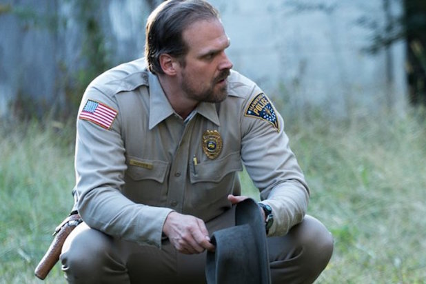 Stranger-Things-Hopper-Season-2