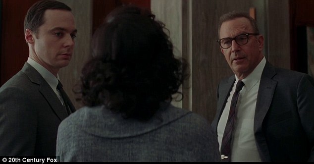 3a74d71300000578-0-image-m-16_1479347968854